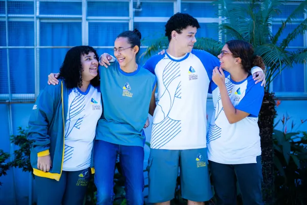 pessoal reunido